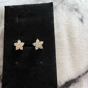18k Saudi Gold Rositas Stud Earrings